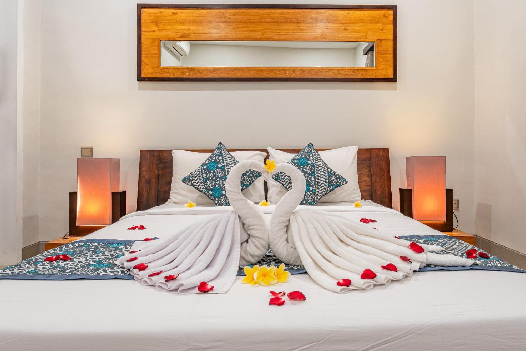 Luxury - Villa K - Central Seminyak Екстер'єр фото