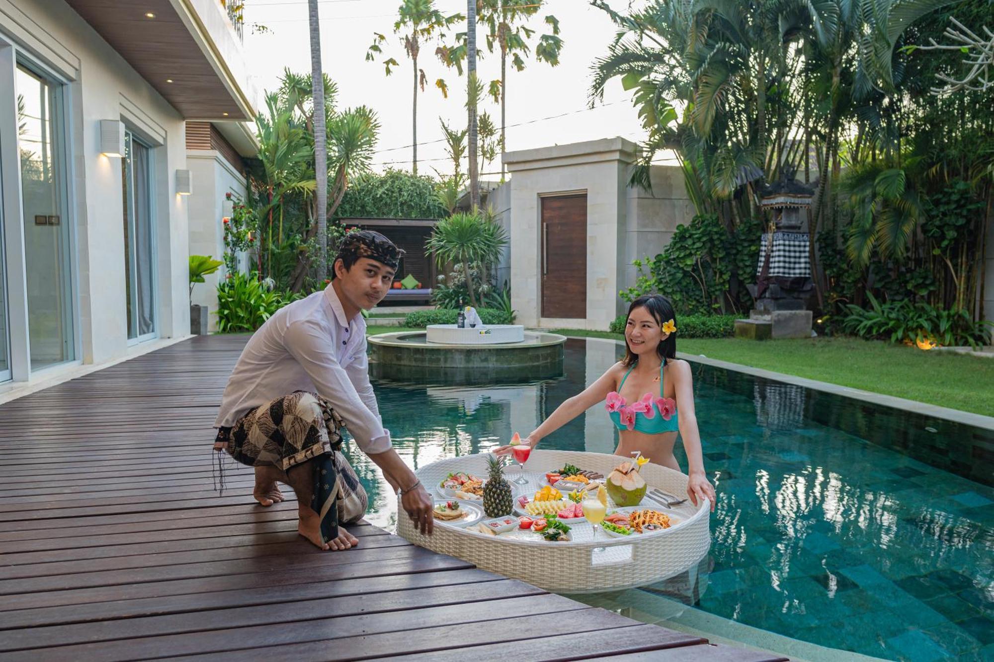 Luxury - Villa K - Central Seminyak Екстер'єр фото
